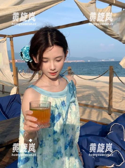 51.com 在51.com网站上,我的目光总是停留在奇怪的地方!