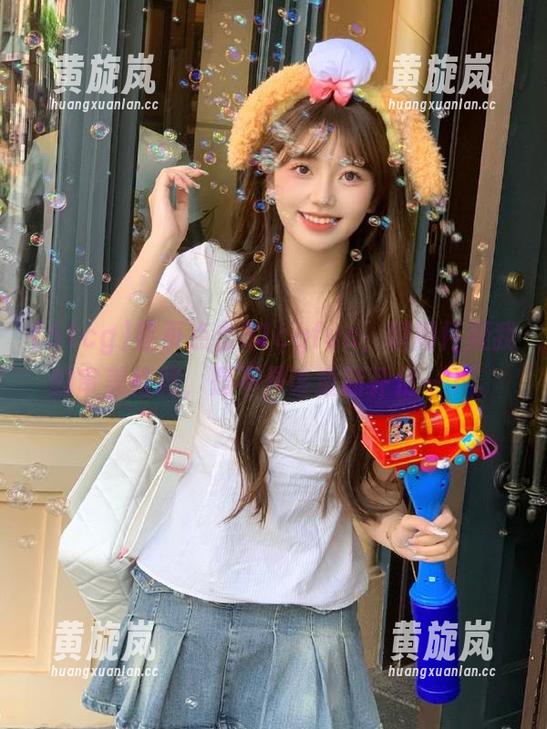 首页点击51cgfun，瞬间怀疑我的审美格局，是不是该重新评估一下。