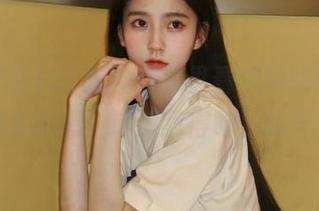 51吃瓜榜单里看视频的同时，心里默想：这瓜我得吃到哪天？