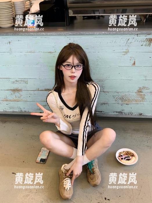 万种风情尽在“51热门大瓜”，黑料资源堪比满汉全席