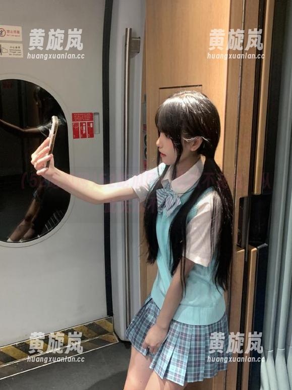 52吃瓜网 52吃瓜网:吃瓜不花钱,从此无瓜不欢!