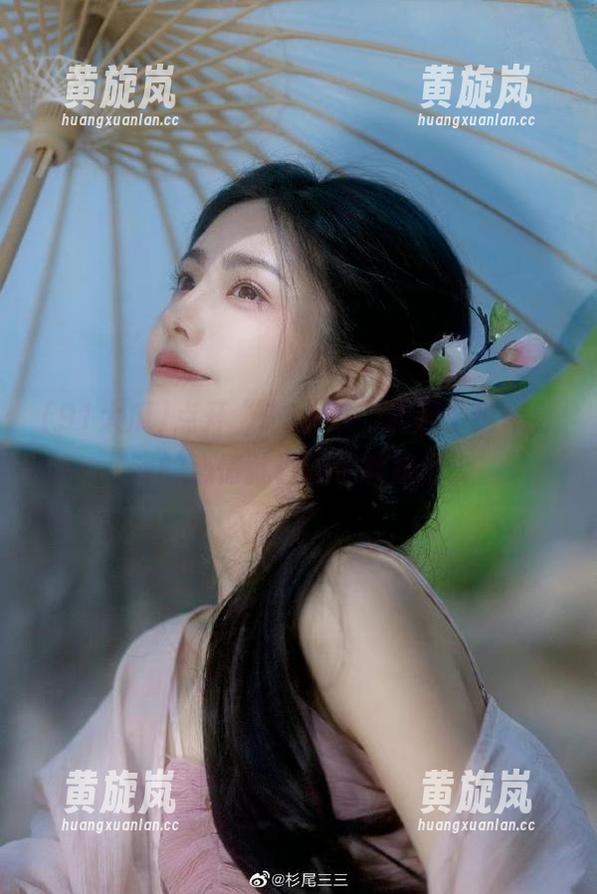 91大瓜 点开“91大瓜”的那个链接,我的心情就像吃了颗辣椒...