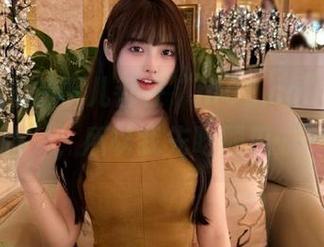 圈里的事儿都在“hl02.co”上，“永不迷路”，所以我先吃颗瓜……再说。