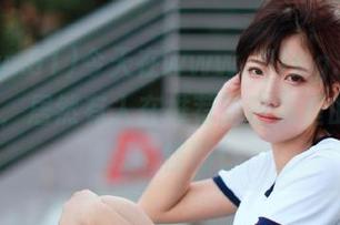 今天在www..51cg.com无意发现，居然有人在推荐猫咪发型的网站…好奇怪啊！