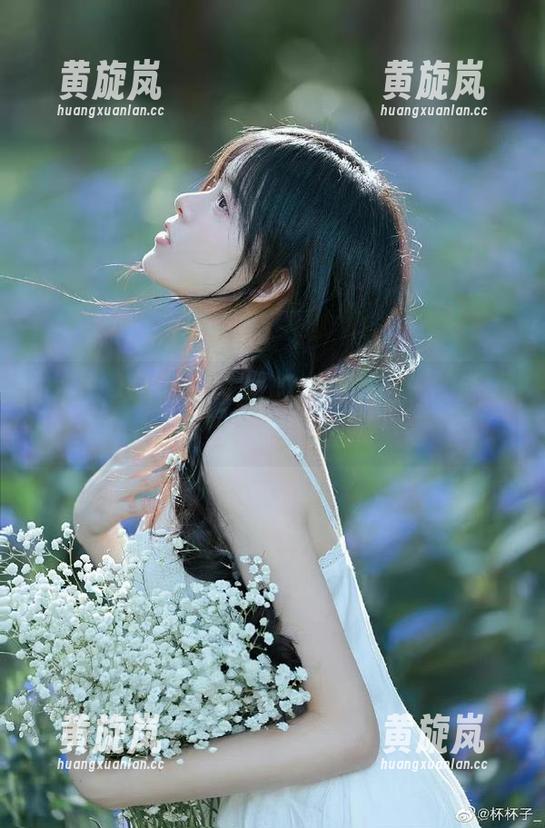 zztt 刚逛完zztt11官网,咱们的话题又能热闹一阵!