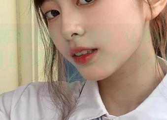 观看冲哥精选，让那充满槽点的黑料上下其手，感觉自己一不小心被侧录了？