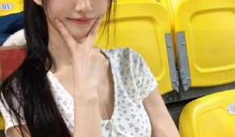 找“吃瓜网91”的地址比买瓜还难，但好奇心总是重于一切