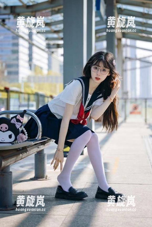 在线吃瓜网：好奇心的地址，不来一发？