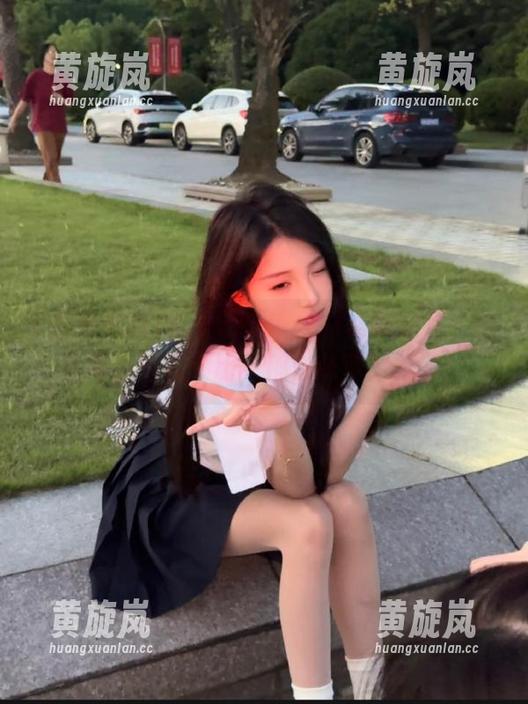 吾爱吃瓜 吾爱吃瓜带你看黑料视频,边吃零食边看对比,那滋味真是绝了!