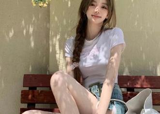 拿起手机，打开‘我要吃瓜网’，那种收藏的感受，滋味无法言表