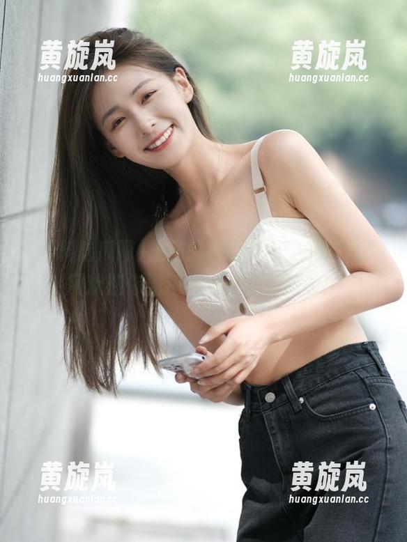 流畅的在线观看，黑料吃瓜网欢迎你到不经意的入口探险！