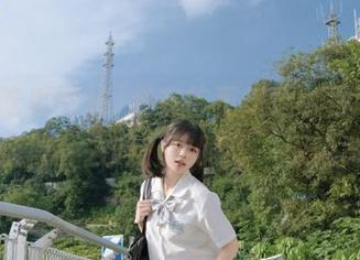 我在首页徘徊，黑料吃瓜网站值得一去吗？敢跟我一探究竟吗？