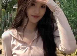 每天回到黑料天堂，寻找着“永久”之谜，像在翻阅一本奇怪的图鉴。