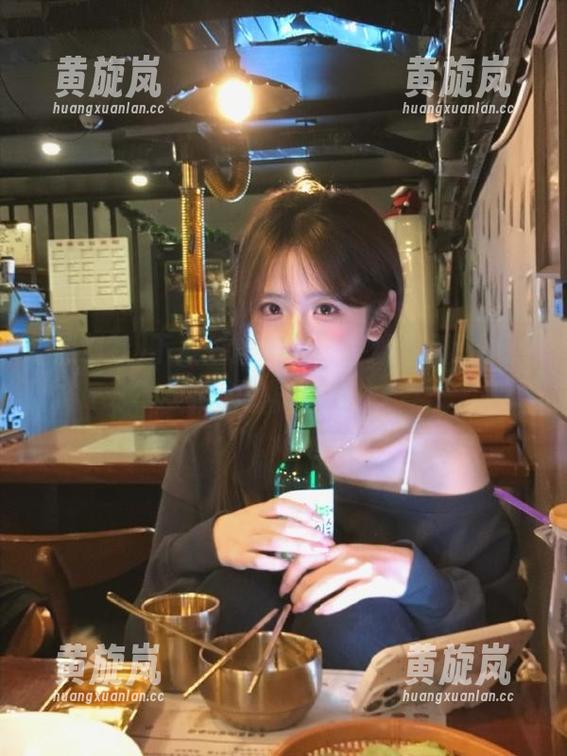 黑料社 下载“黑料社”,观看剧透小精灵们的最新骚操作!