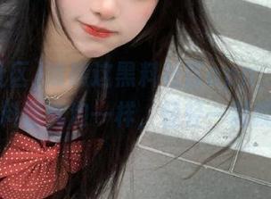 瞧瞧这黑料社区app，上面的爆料像气泡一样，轻轻一戳就破
