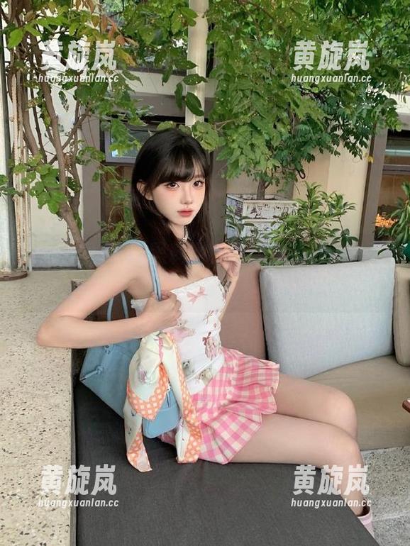 黑料网 下载黑料网,让你在线追踪每一个瓜!