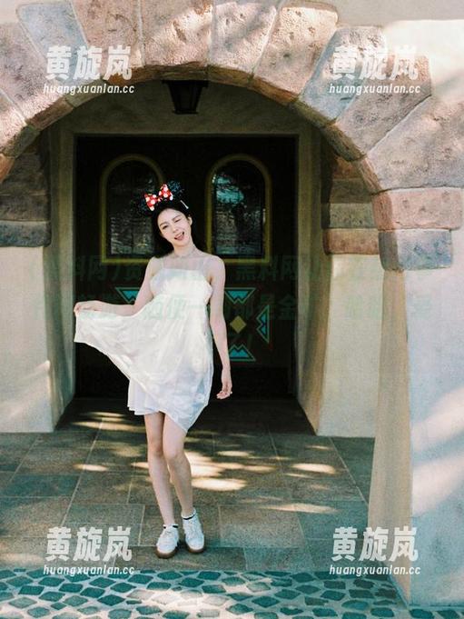 黑料网 资源如山,黑料网让你在热门事件间畅游,随便一刷都是金矿,哈哈,受不了!