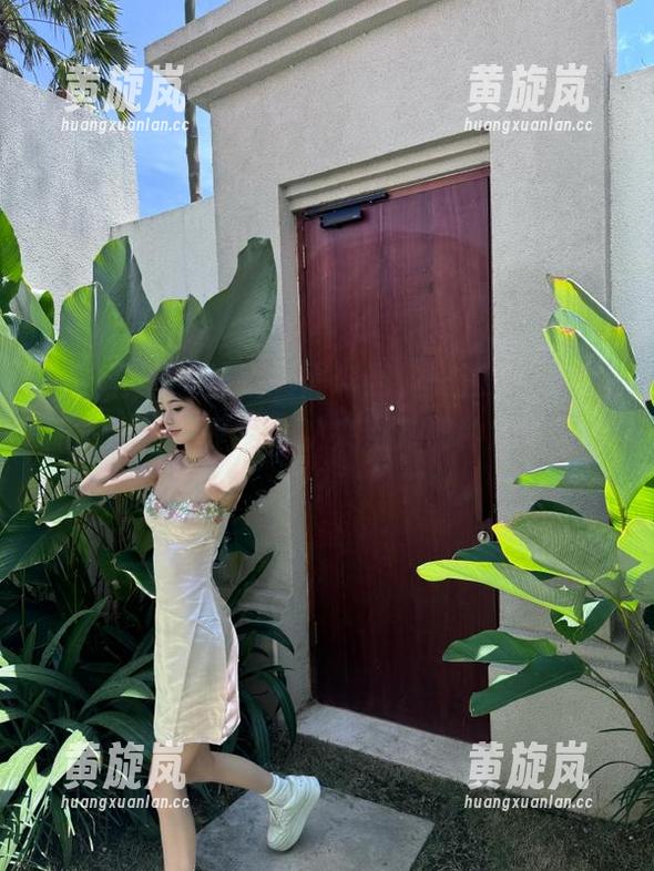 黑料网 一边观看黑料网,一边思考,我的人生是不是也可以来点儿那种戏剧性呢?